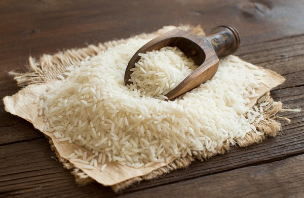 آغاز توزيع ۱۰۰ هزار تن برنج خارجي