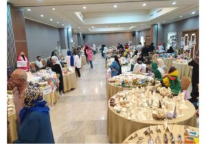 نمایشگاه صنایع دستی با حضور ۸۰صنعتگر در بابلسر برگزار شد