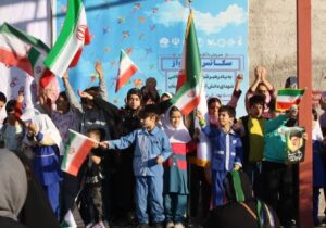 سکانس پرواز در آغاز هفته هنر انقلاب برگزار شد