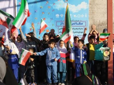 سکانس پرواز در آغاز هفته هنر انقلاب برگزار شد