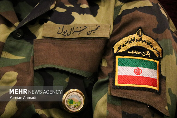 جنگلبانان امنیت اکولوژیک و پایداری آینده نسلهای ما را تضمین میکنند جنگلبانان امنیت اکولوژیک و پایداری آینده نسلهای ما را تضمین میکنند