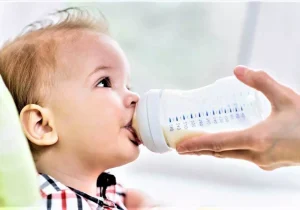 اصلاح سیاست‌های ارزی شیر خشک در کشور و استان / مردم شیرخشک را با همان قیمت قبلی خریداری می‌کنند/هرگونه دپو شیرخشک در شرکت‌های توزیع ممنوع است