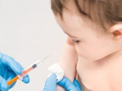 تزریق دو واکسن برای کودکان اجباری شد