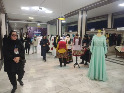 نمایشگاه مد و لباس فجر در حال برگزاری است/عزم فرهنگ و ارشاد برای استمرار رویدادهای فرهنگی-هنری