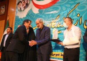 ادارهکل آموزش فنیو حرفهای مازندران برای چهارمین سال متوالی دستگاه برتر در جشنواره شهید رجایی شد