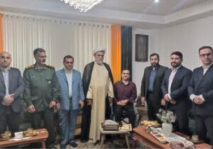 دیدار فرماندار شهرستان بهشهر با جانبازان ۷۰ درصد به مناسبت هفته دفاع مقدس