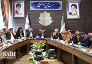 پرداخت بدهی شهرداری به تامین اجتماعی ماهانه انجام می٬شود/شهرداری نباید حیات خلوت سیاسی باشد/گذر ریل آهن از وسط شهر مشکلاتی را به همراه دارد/برای اینکه به درآمد حداکثری برسیم باید جلوی برخی از هزینهها گرفته شود