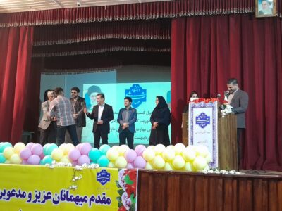 لزوم تعامل دستگاه های مختلف برای حمایت از جوانان/فضای زیست بوم ایران باز است/نخستین کار برای کسب و کارمان، درست کردن یک بوم مدل کسبو کار است