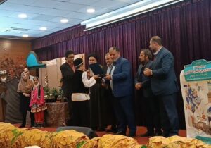 جشنواره قصهگویی شادی را بدون موبایل به ارمغان آورد