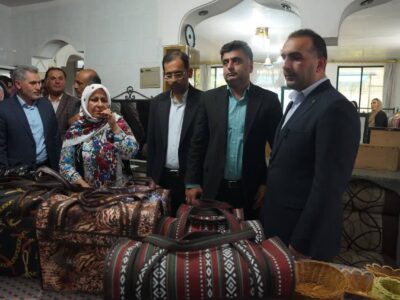 نمایشگاه دستساختههای بانوان در میاندرود در حال برگزاری است