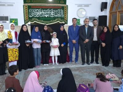 پویش کتابخوانی سجده های هنری برگزار شد